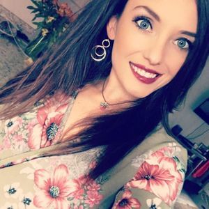 Meet your Posher, Becky